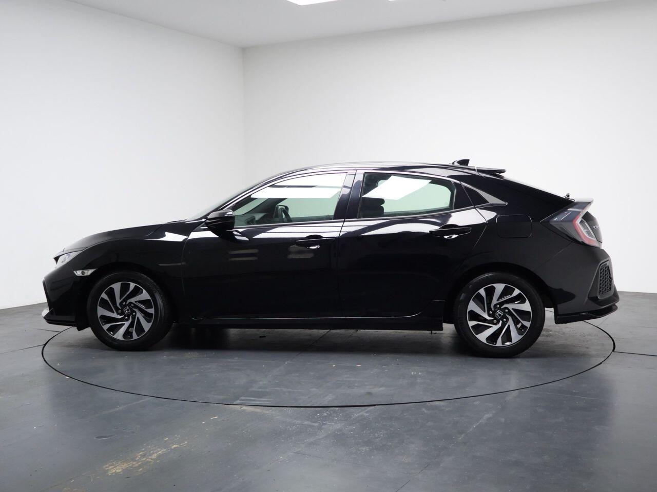 Honda Civic - Image 8