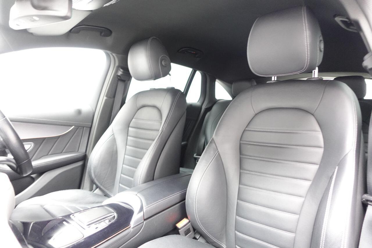 Mercedes Eqc - Image 18