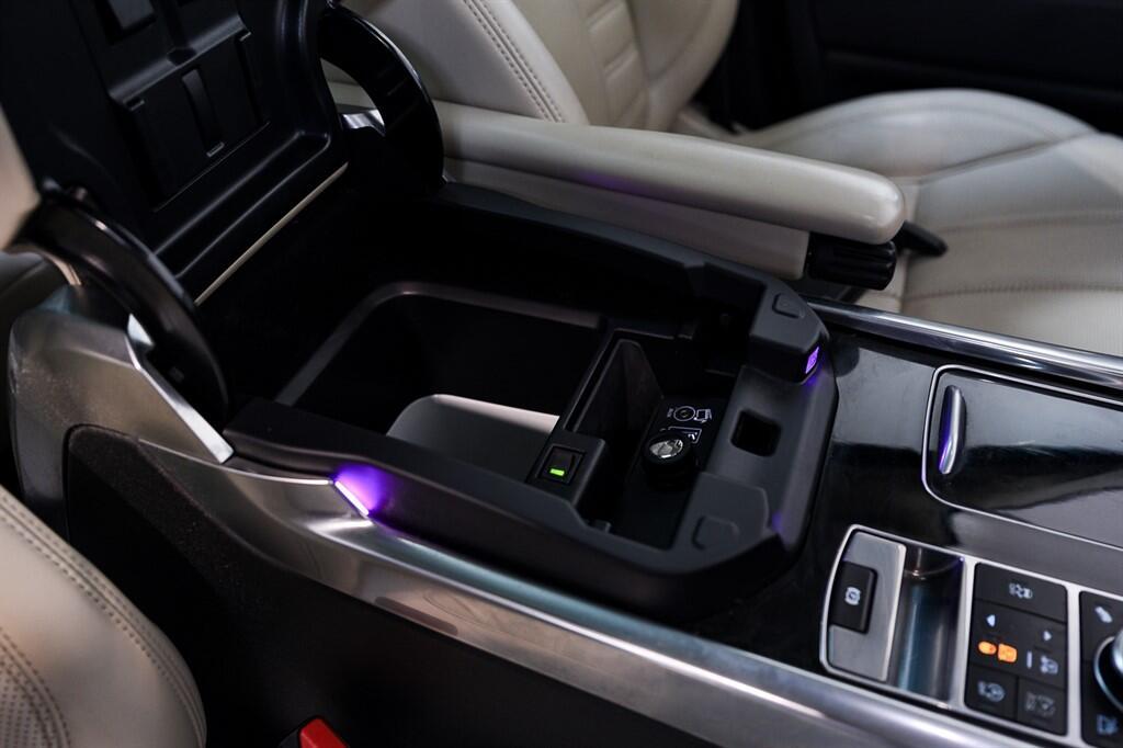 Land Rover RANGE ROVER SPORT - Image 31