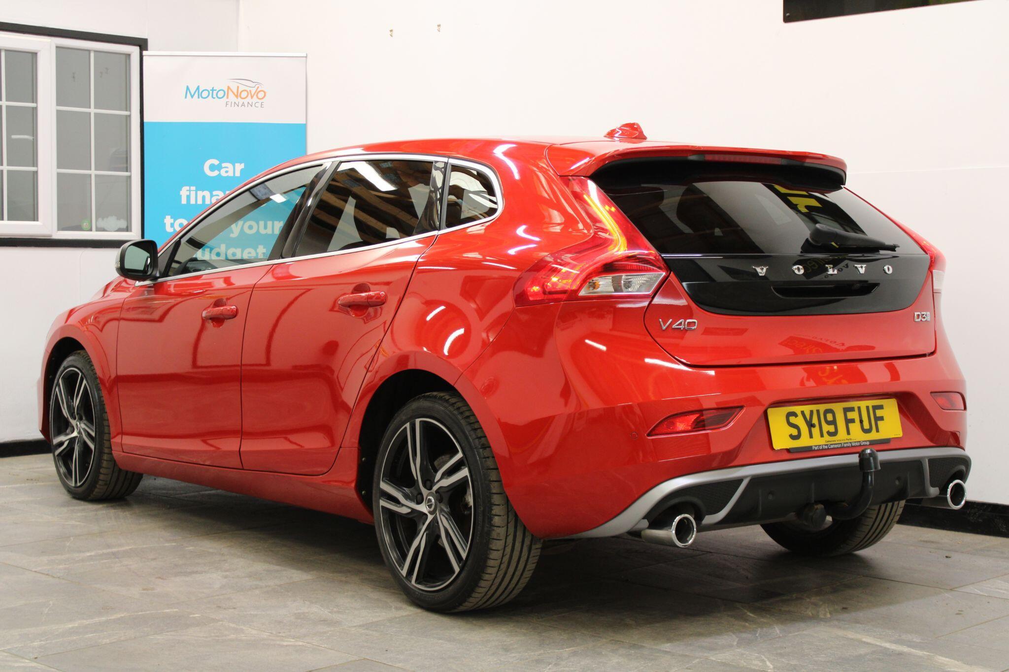 Volvo V40 - Image 3