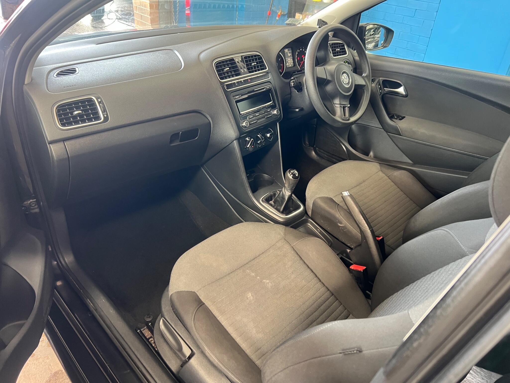 Volkswagen Polo - Image 23