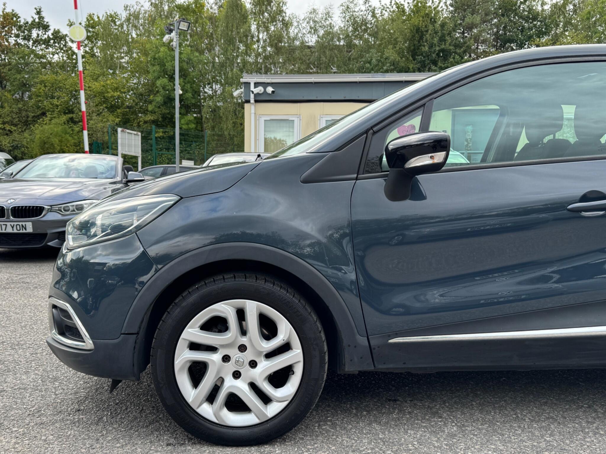Renault Captur - Image 8