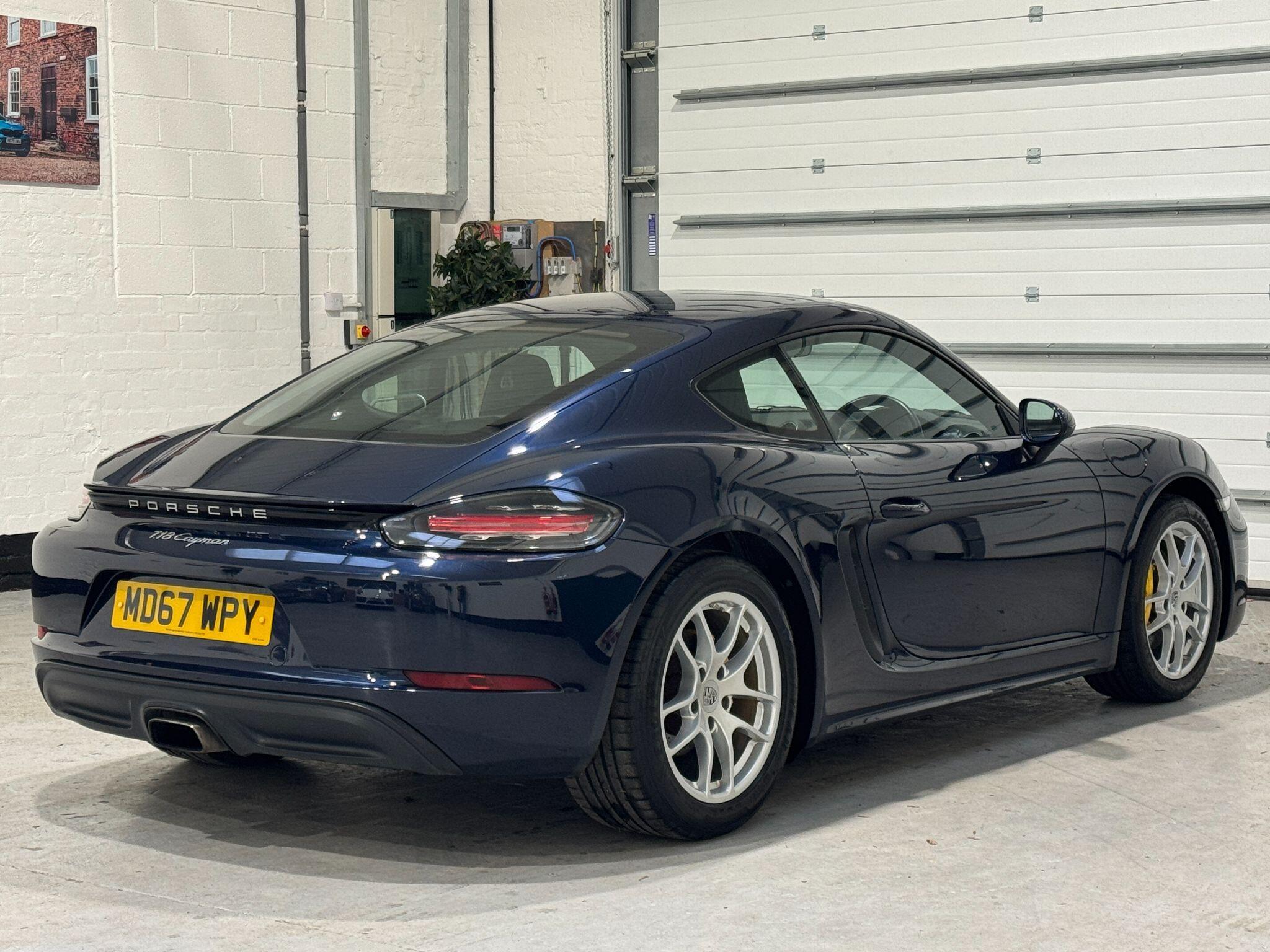 Porsche 718 Cayman - Image 11