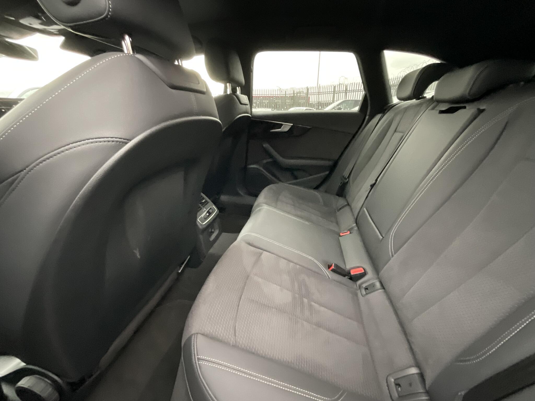 Audi A4 - Image 10