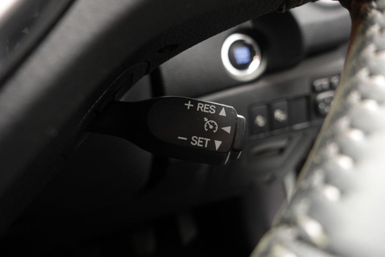 Toyota Auris - Image 36