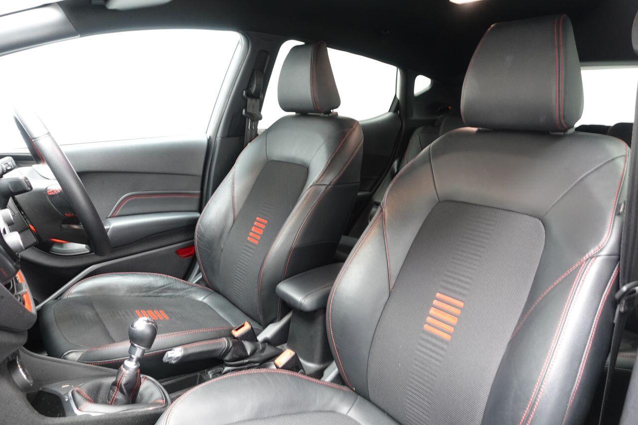 Ford Fiesta - Image 18