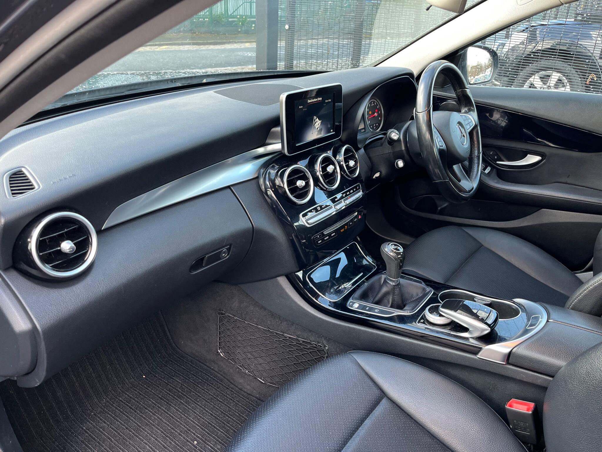 Mercedes C Class - Image 18