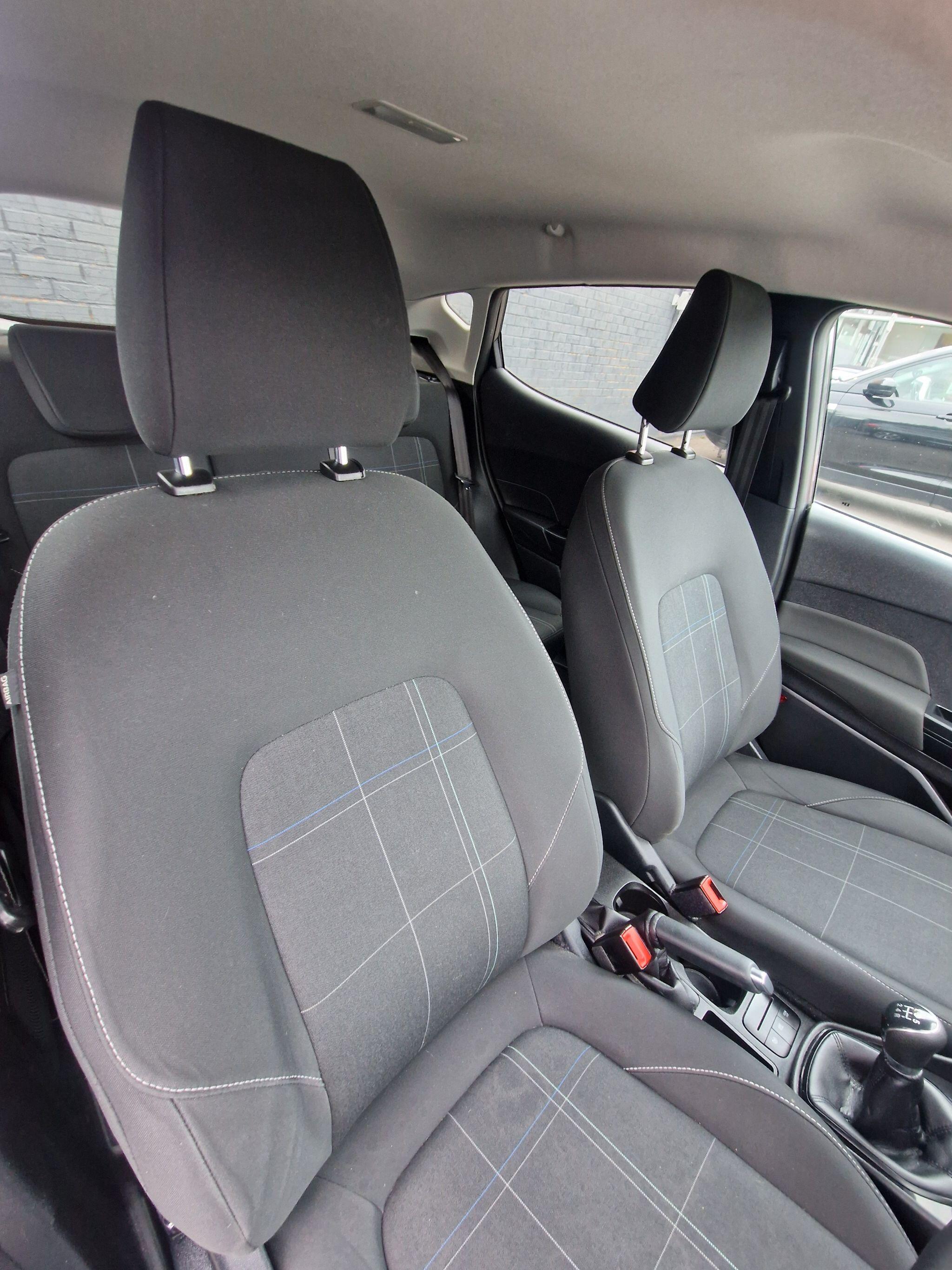 Ford Fiesta - Image 29