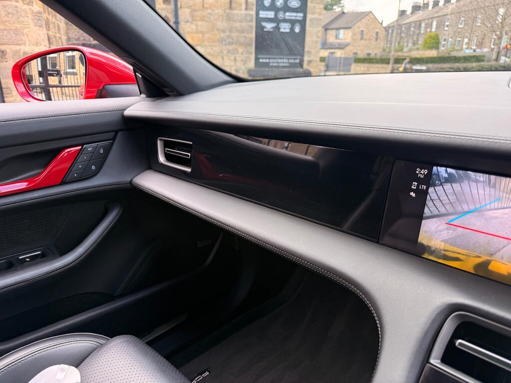 Porsche Taycan - Image 54