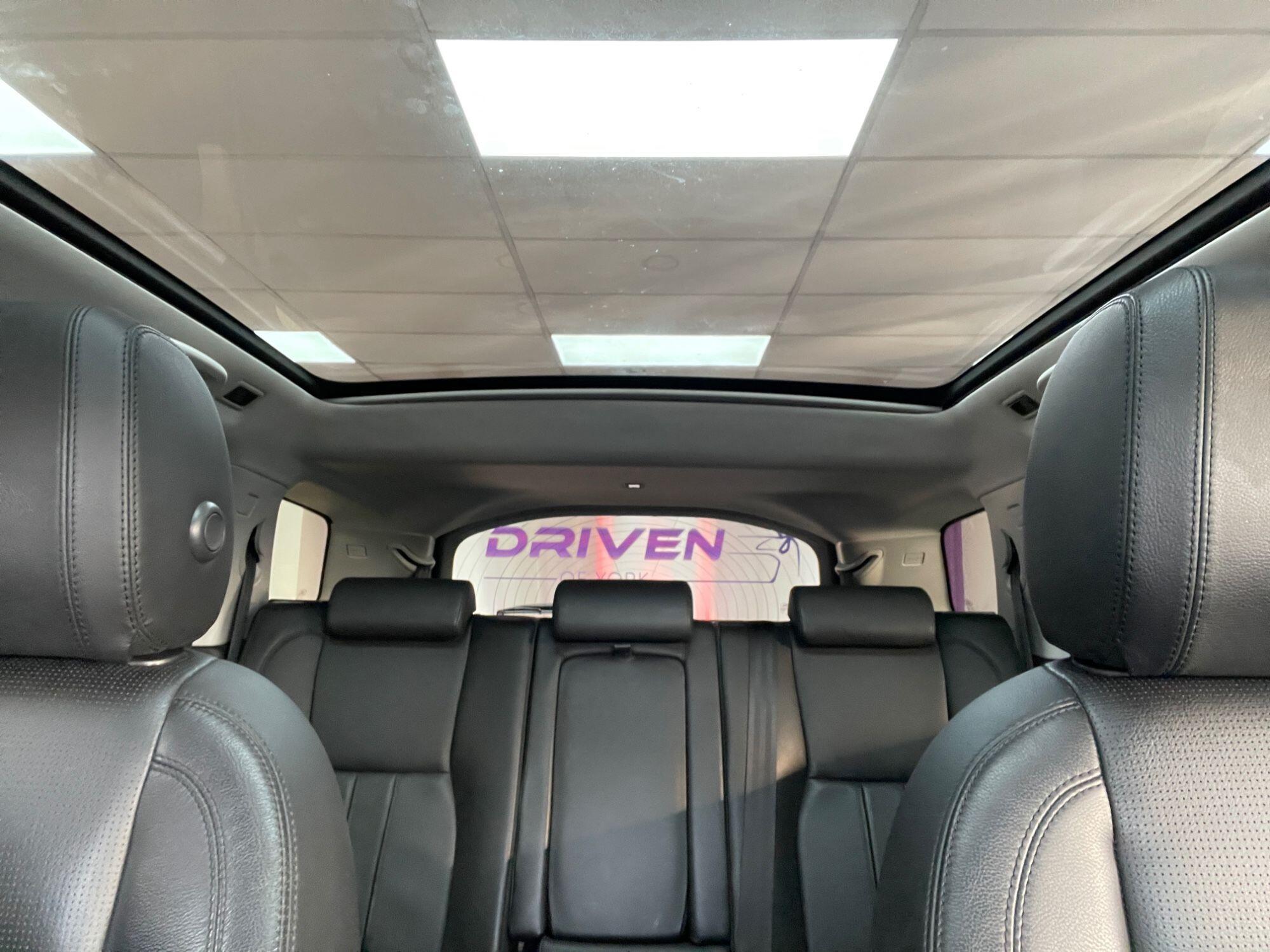 Land Rover DISCOVERY SPORT - Image 4