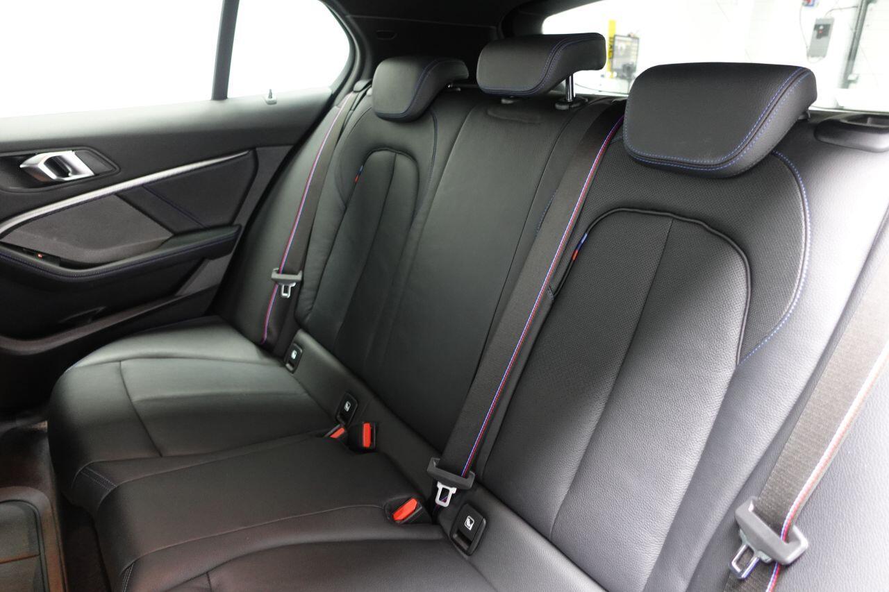 BMW 1 Series - Image 20