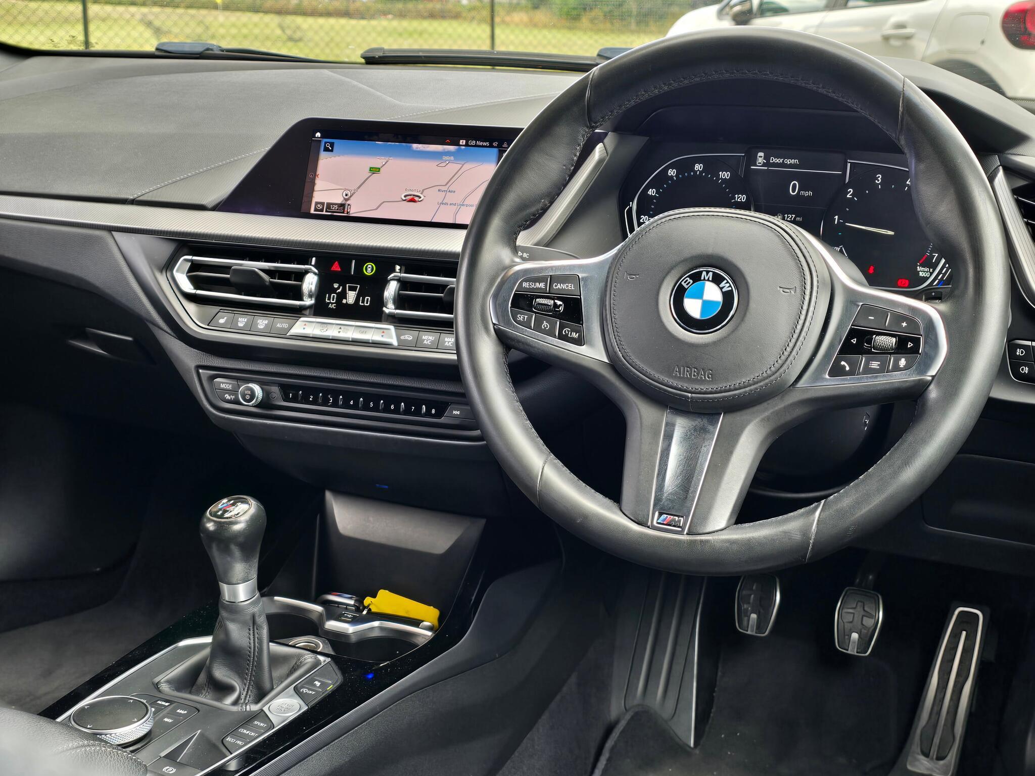 BMW 1 Series - Image 9