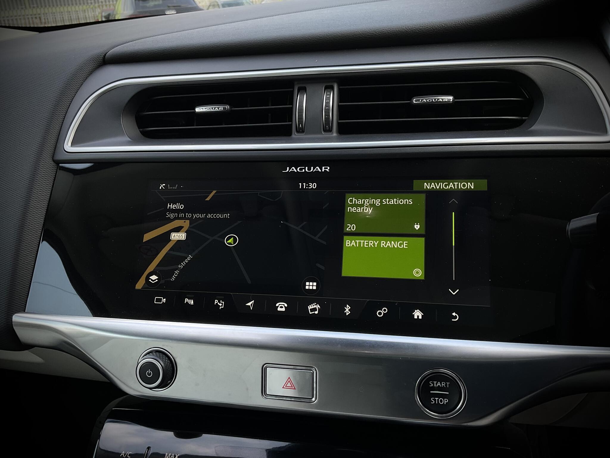 Jaguar I-Pace - Image 19