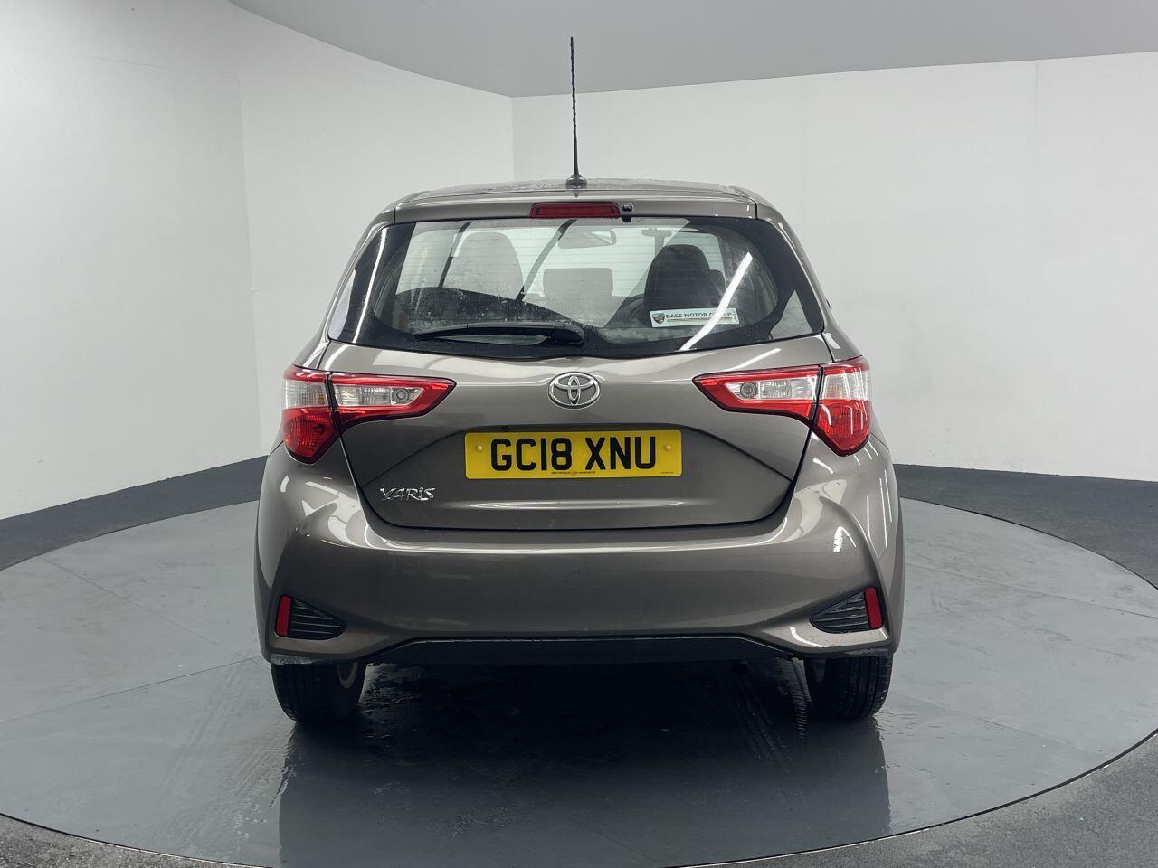 Toyota Yaris - Image 22