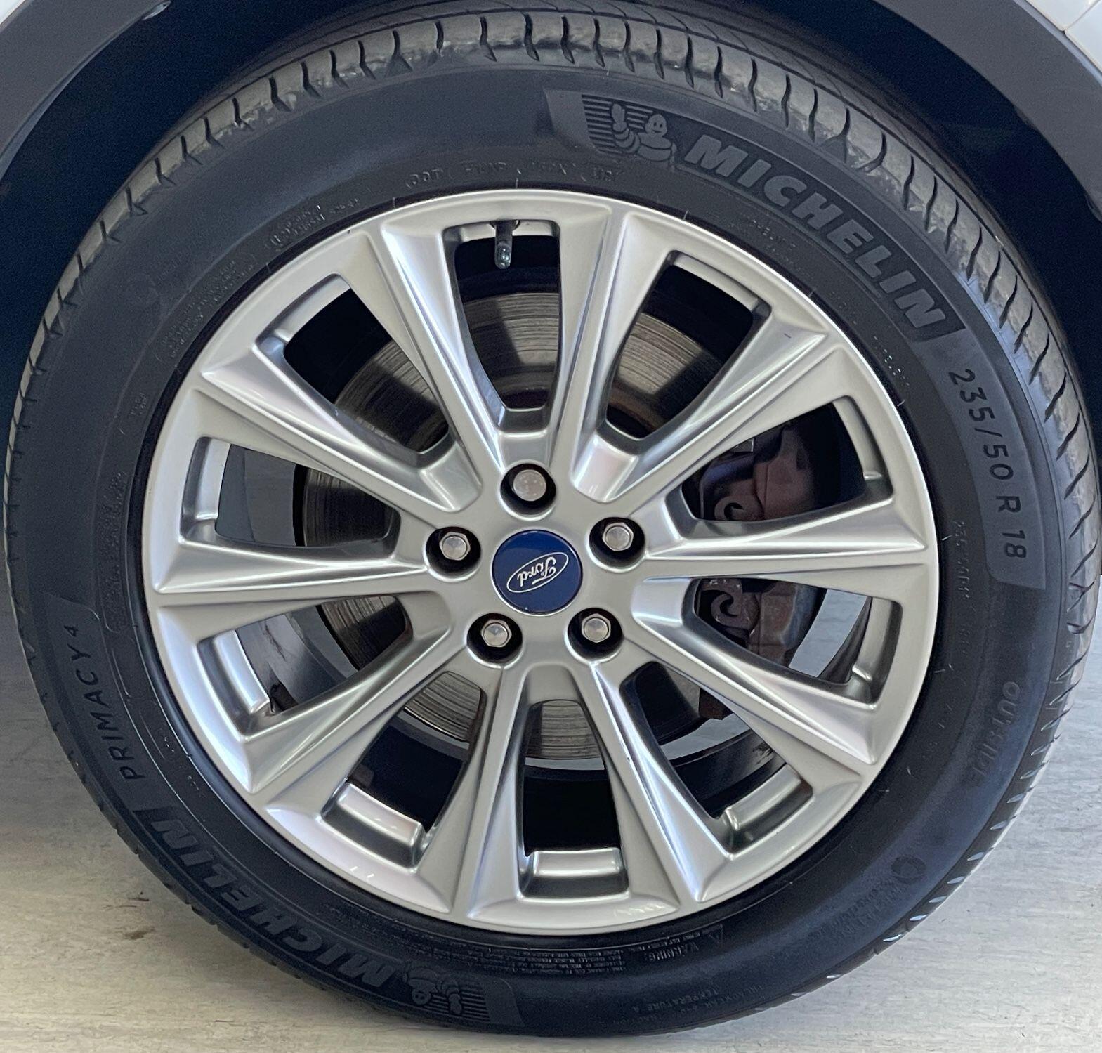 Ford Kuga - Image 15