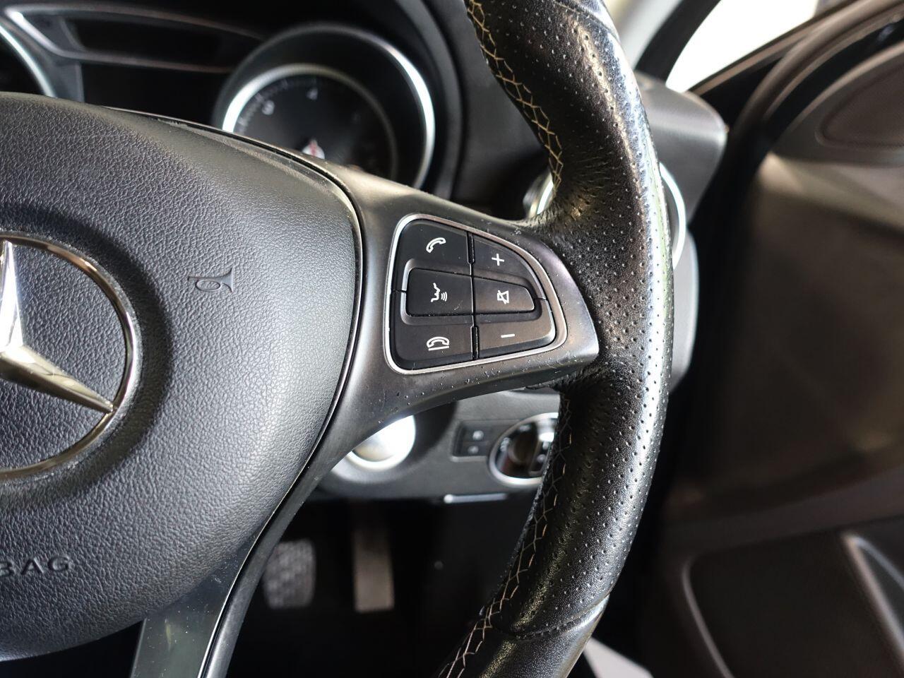 Mercedes-benz GLA - Image 20