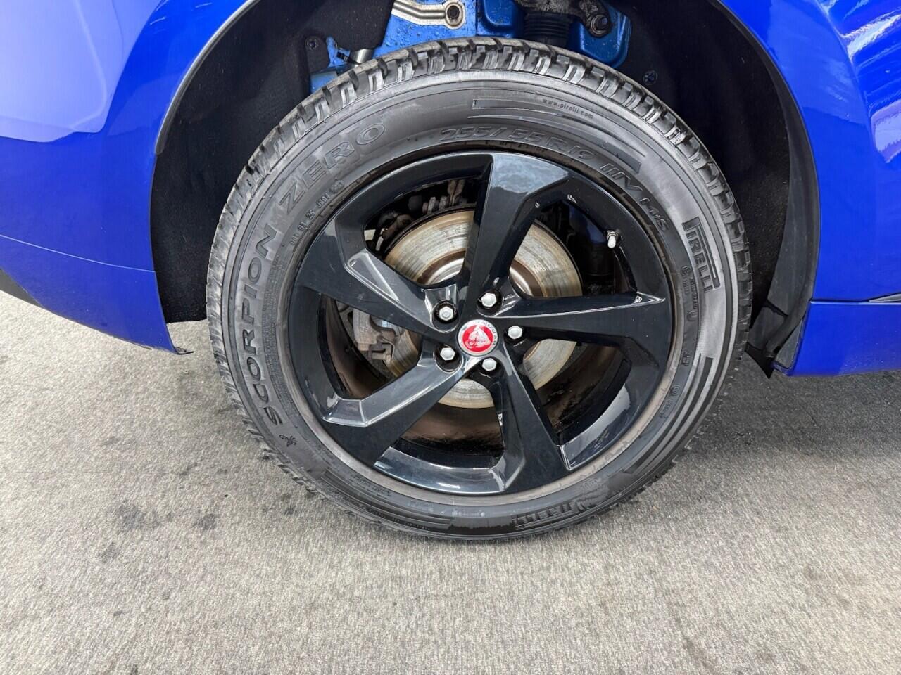 Jaguar F-Pace - Image 11