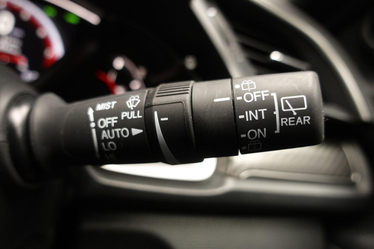 Honda Civic - Image 35