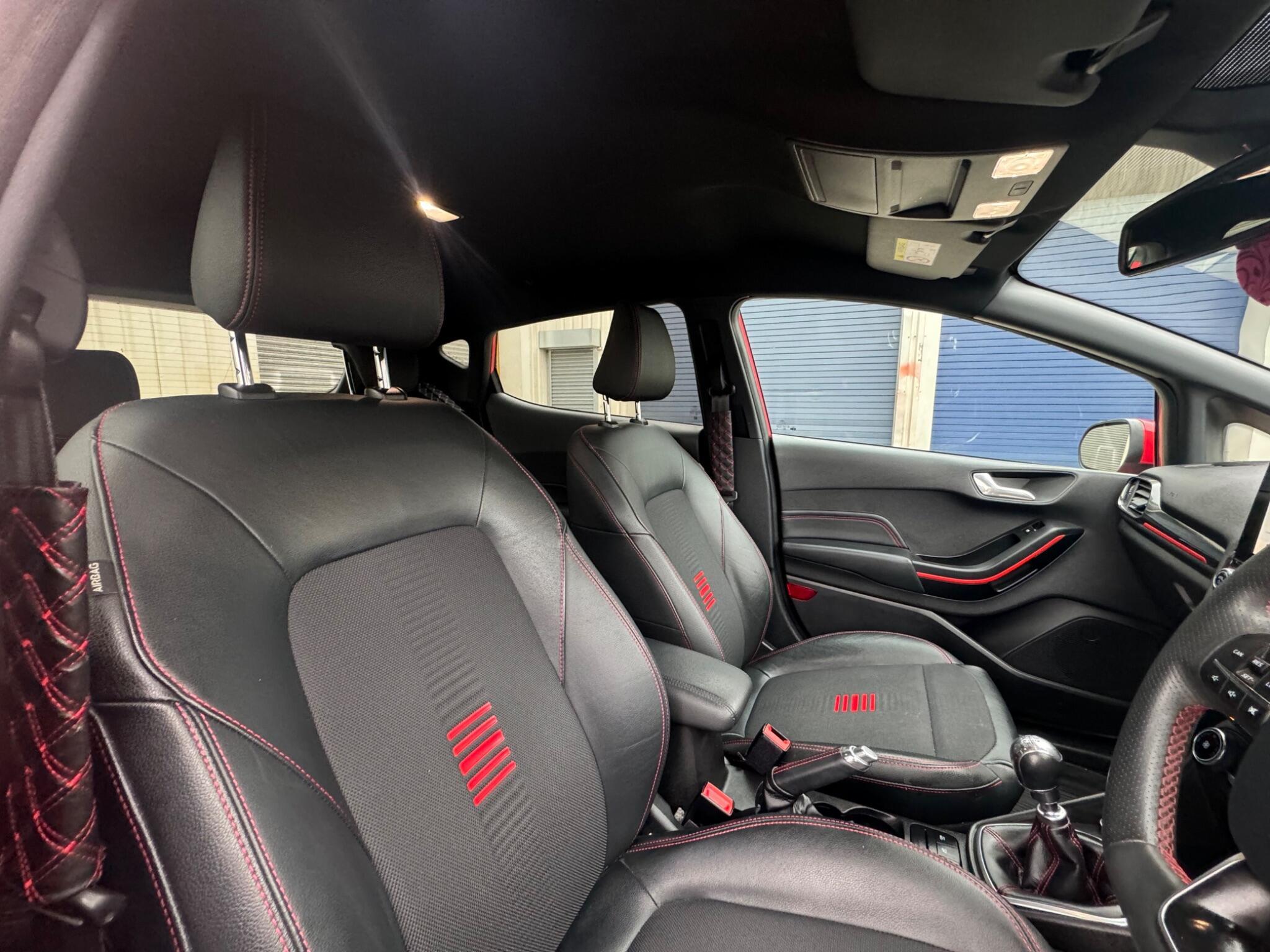 Ford Fiesta - Image 19