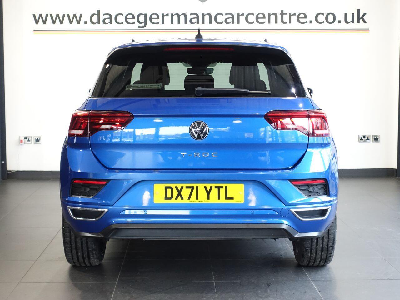 Volkswagen T-Roc - Image 9
