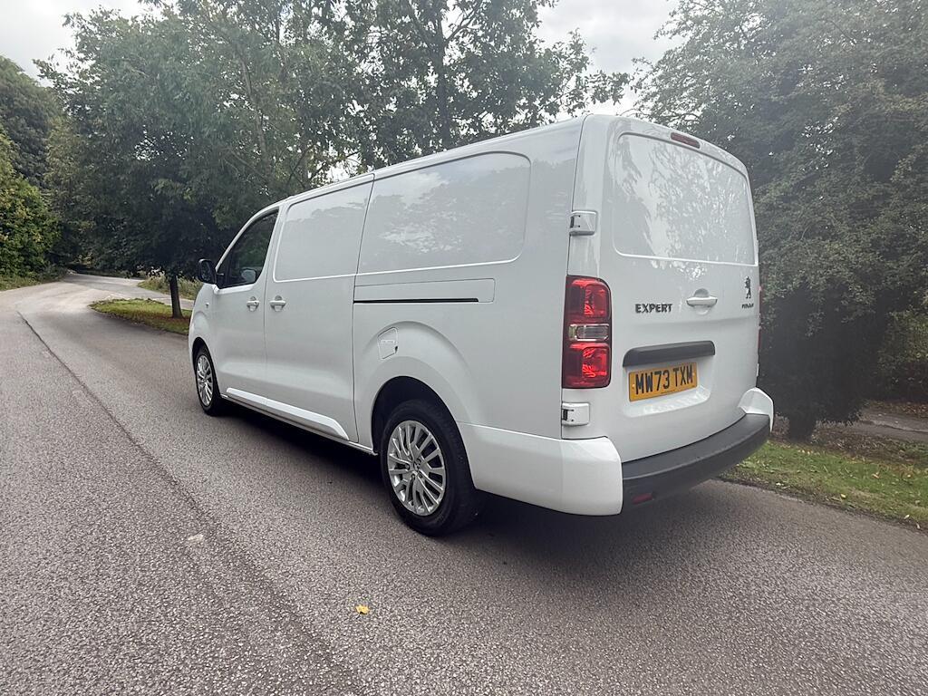 Peugeot Expert - Image 6