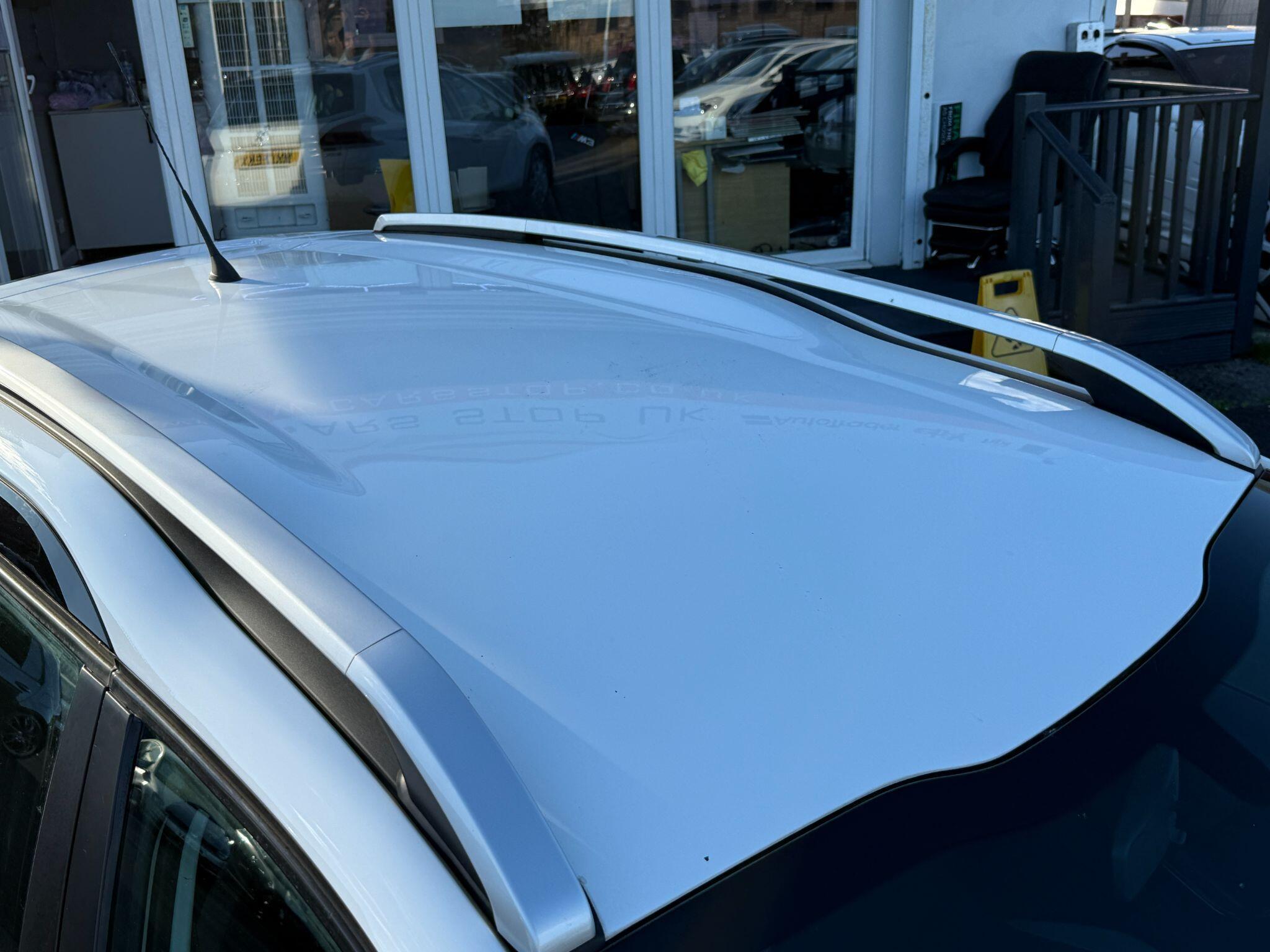 Peugeot 2008 - Image 15