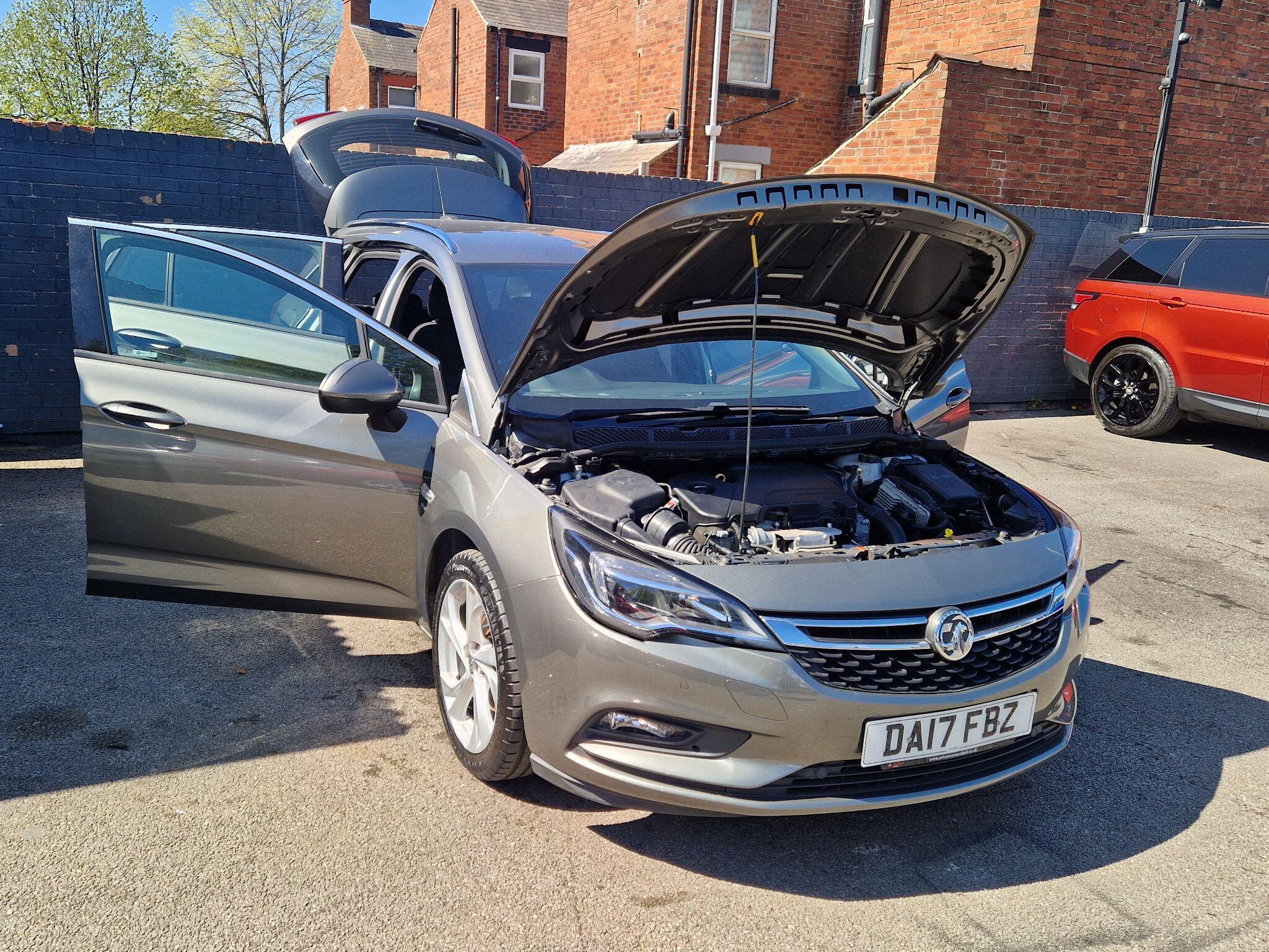 Vauxhall Astra - Image 12