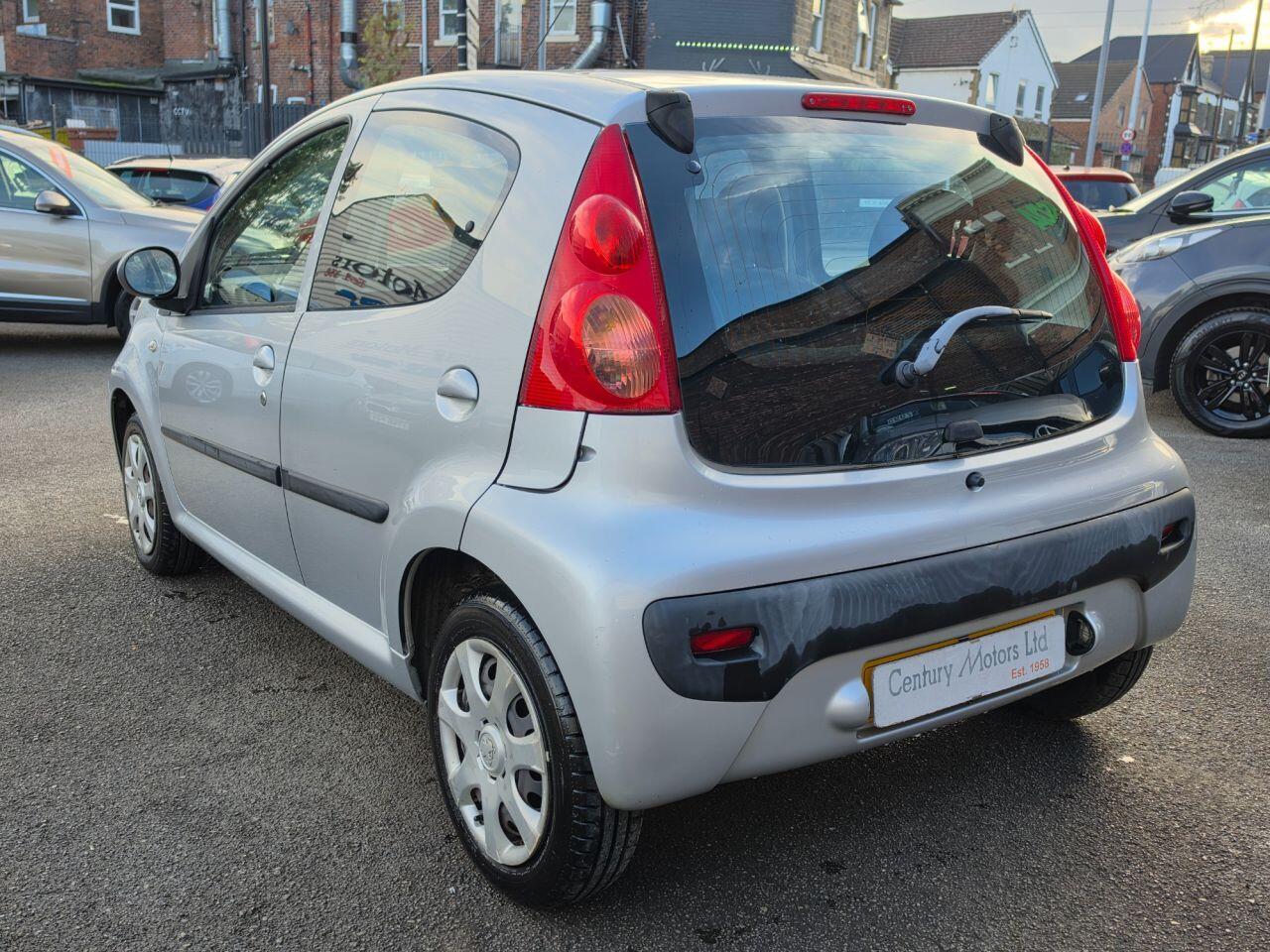 Peugeot 107 - Image 5