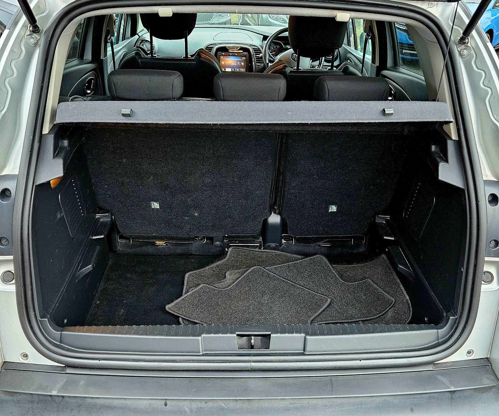 Renault Captur - Image 47