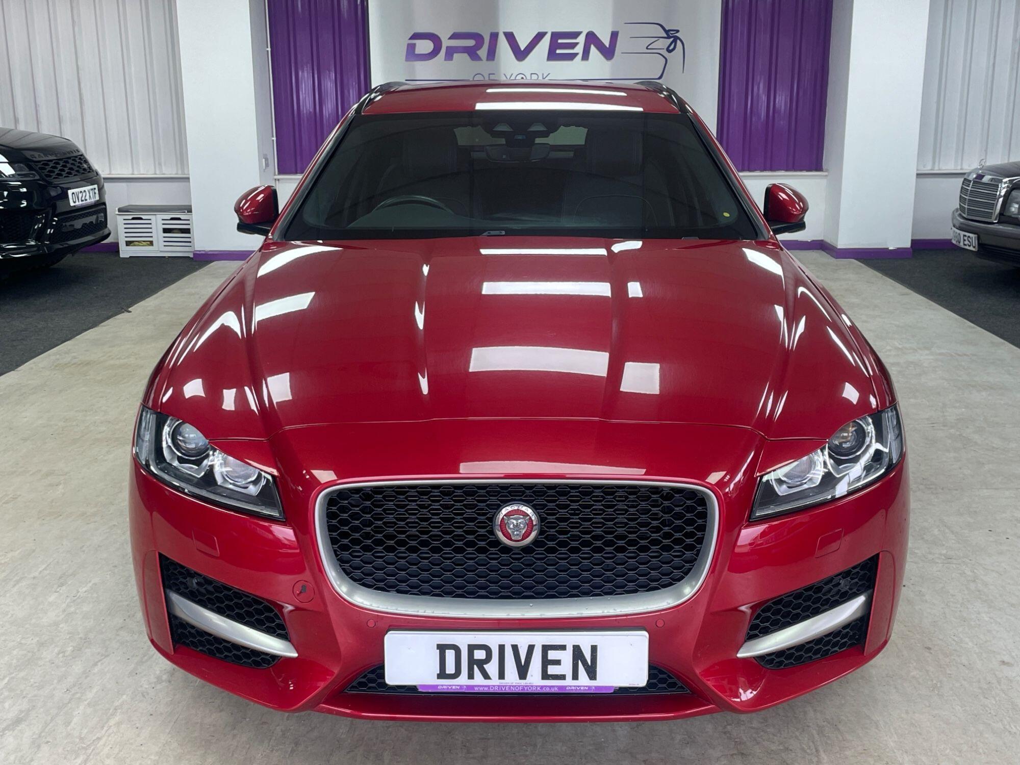 Jaguar XF - Image 4