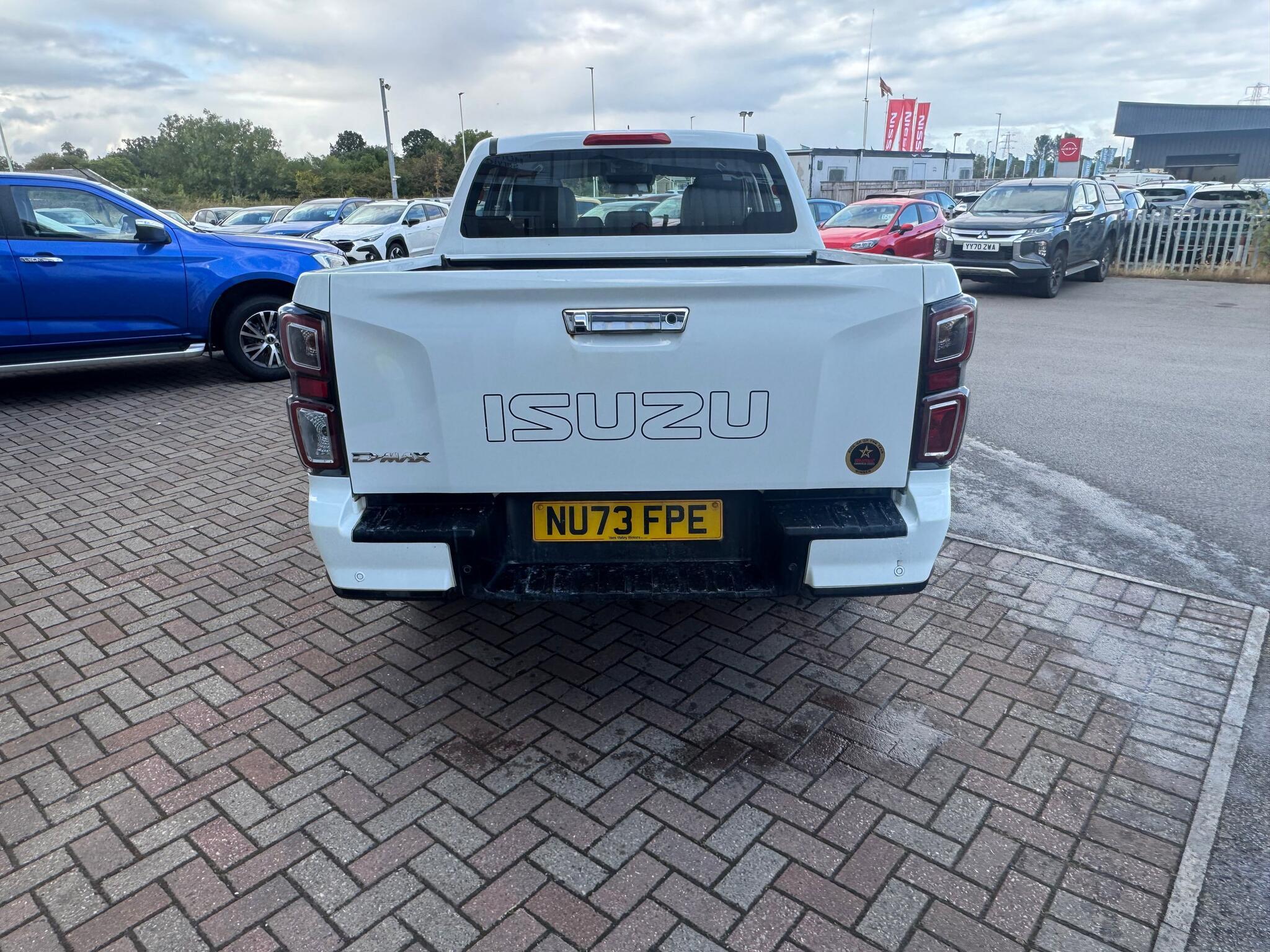 Isuzu D-MAX - Image 7