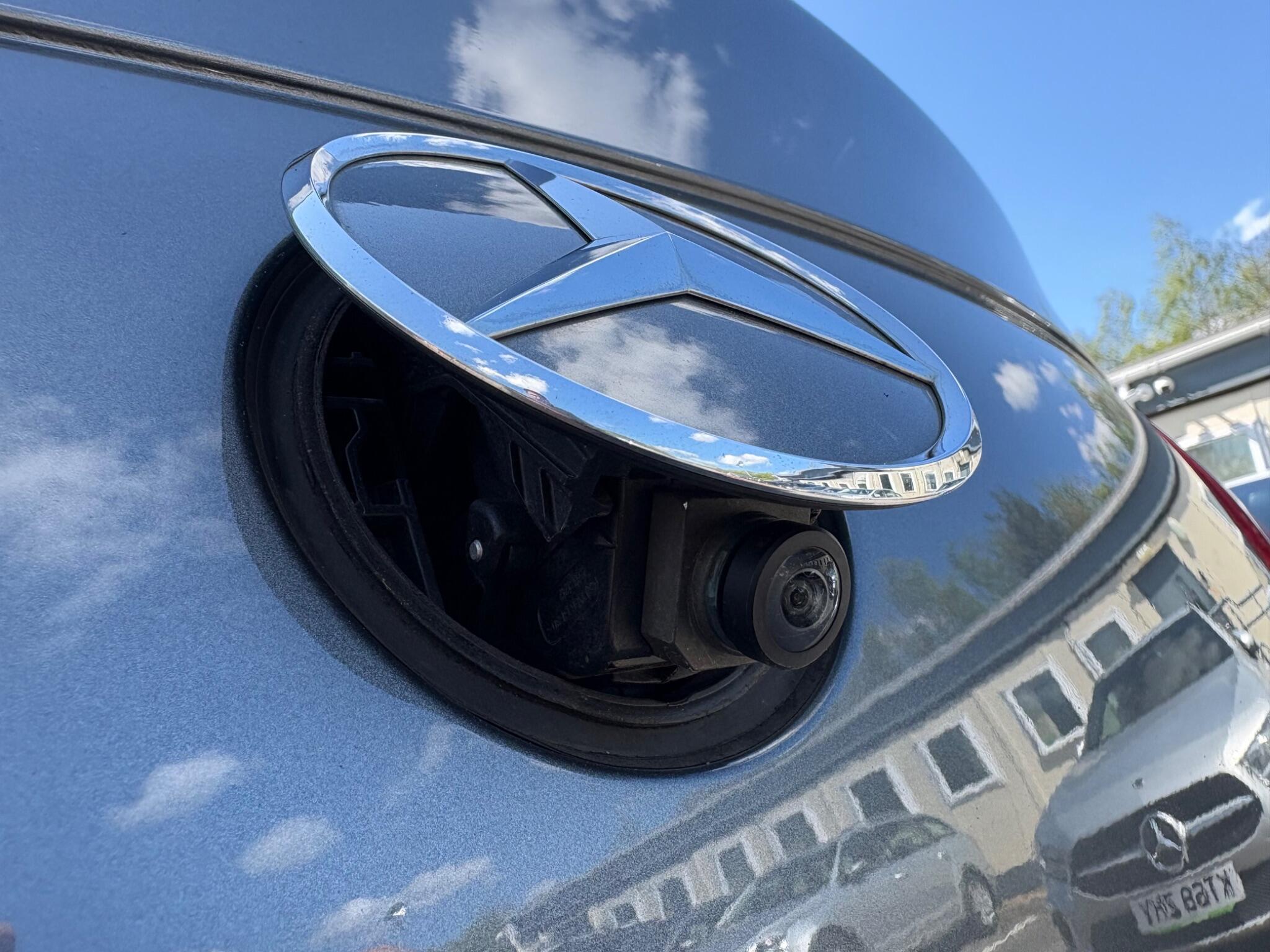 Mercedes C Class - Image 21