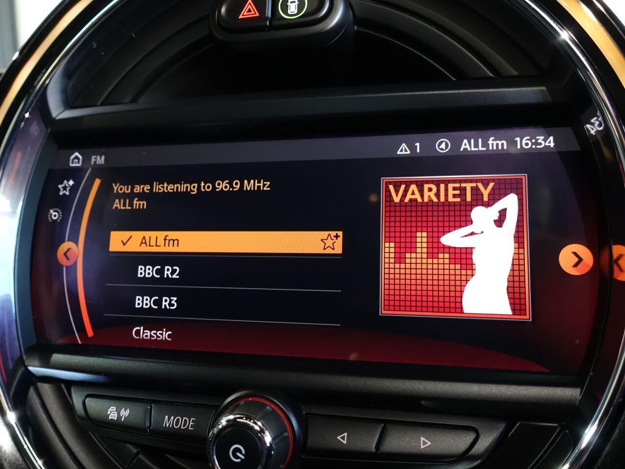 MINI Countryman - Image 34