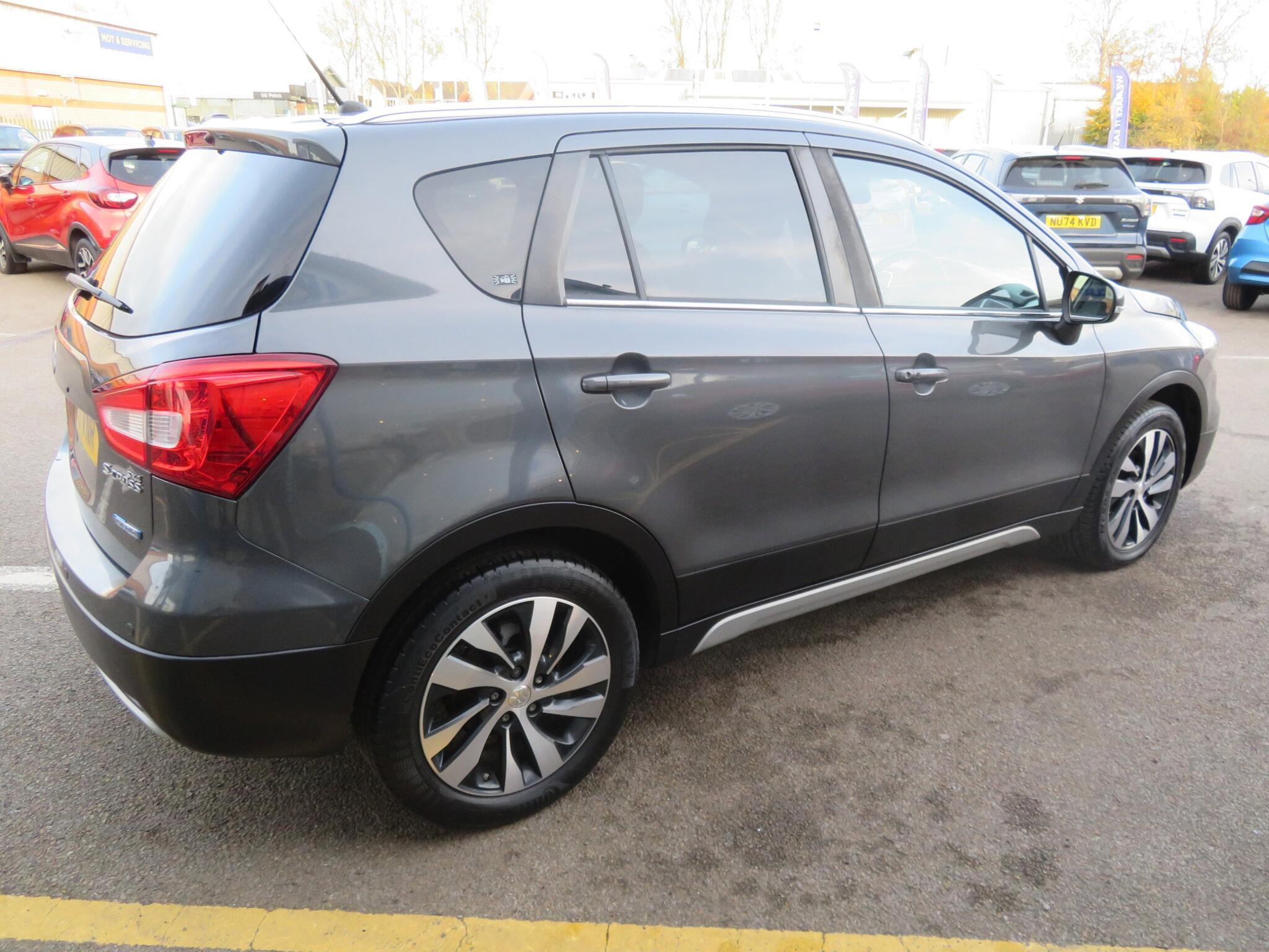 Suzuki SX4 S-Cross - Image 12