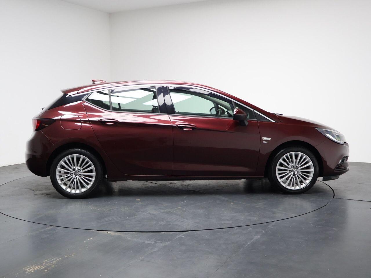 Vauxhall Astra - Image 14