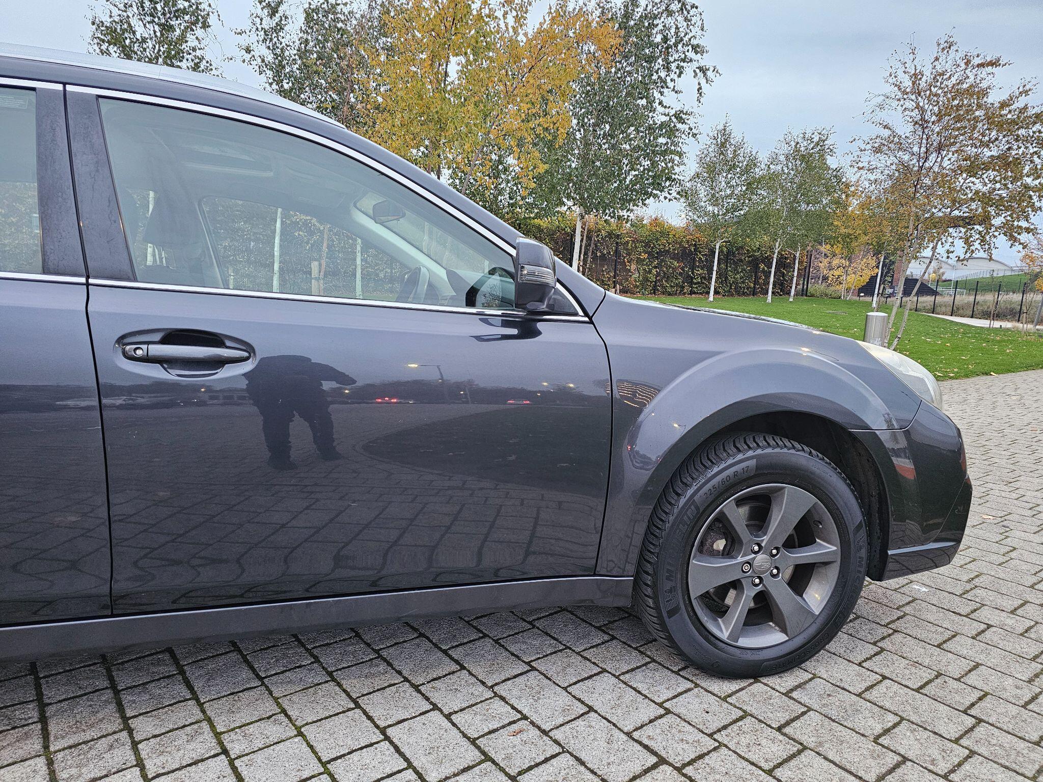 Subaru Outback - Image 23