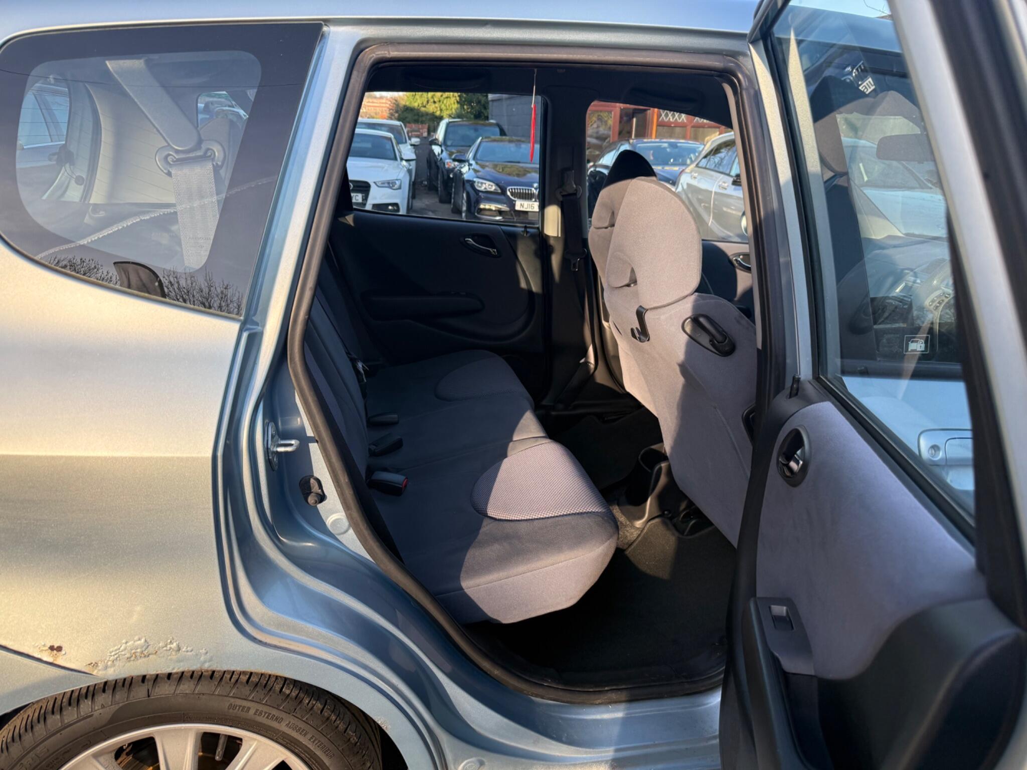 Honda Jazz - Image 14