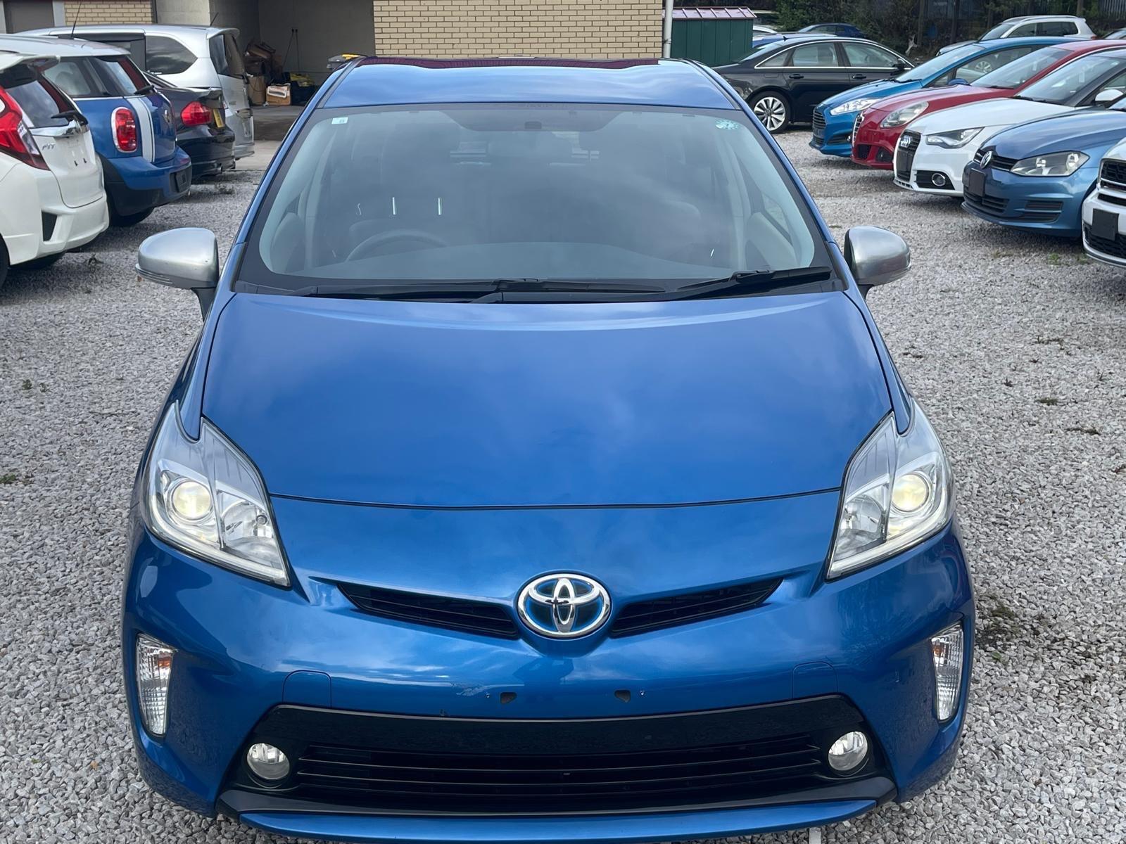 Toyota Prius - Image 2