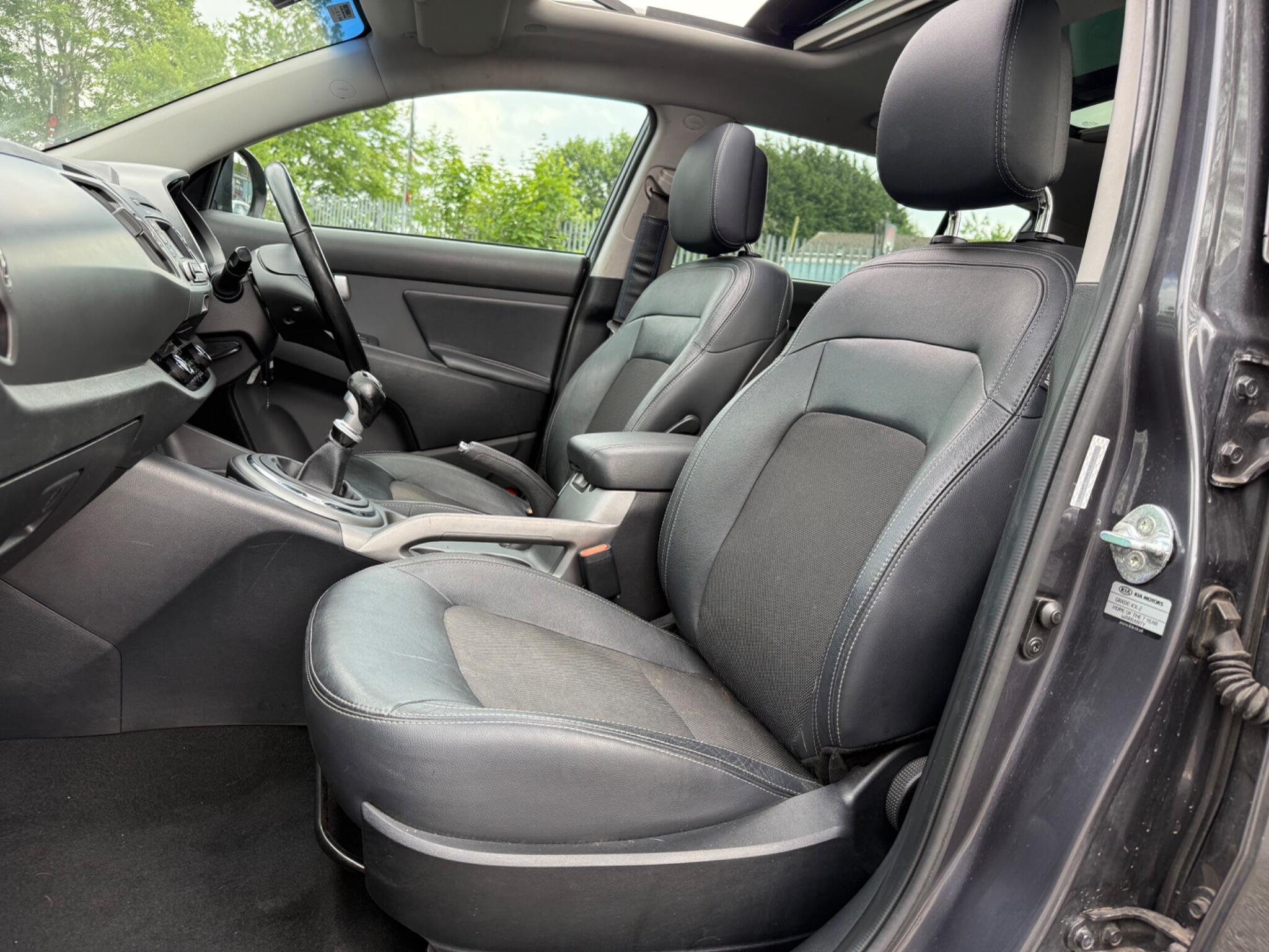 Kia Sportage - Image 36