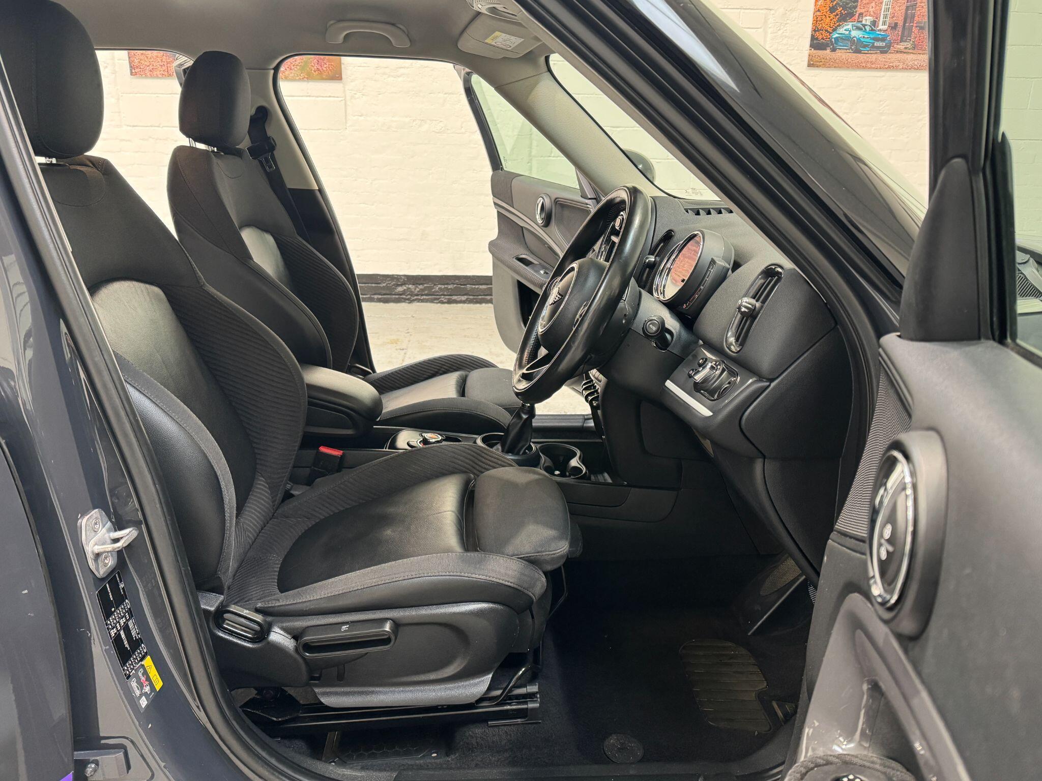 MINI Countryman - Image 8