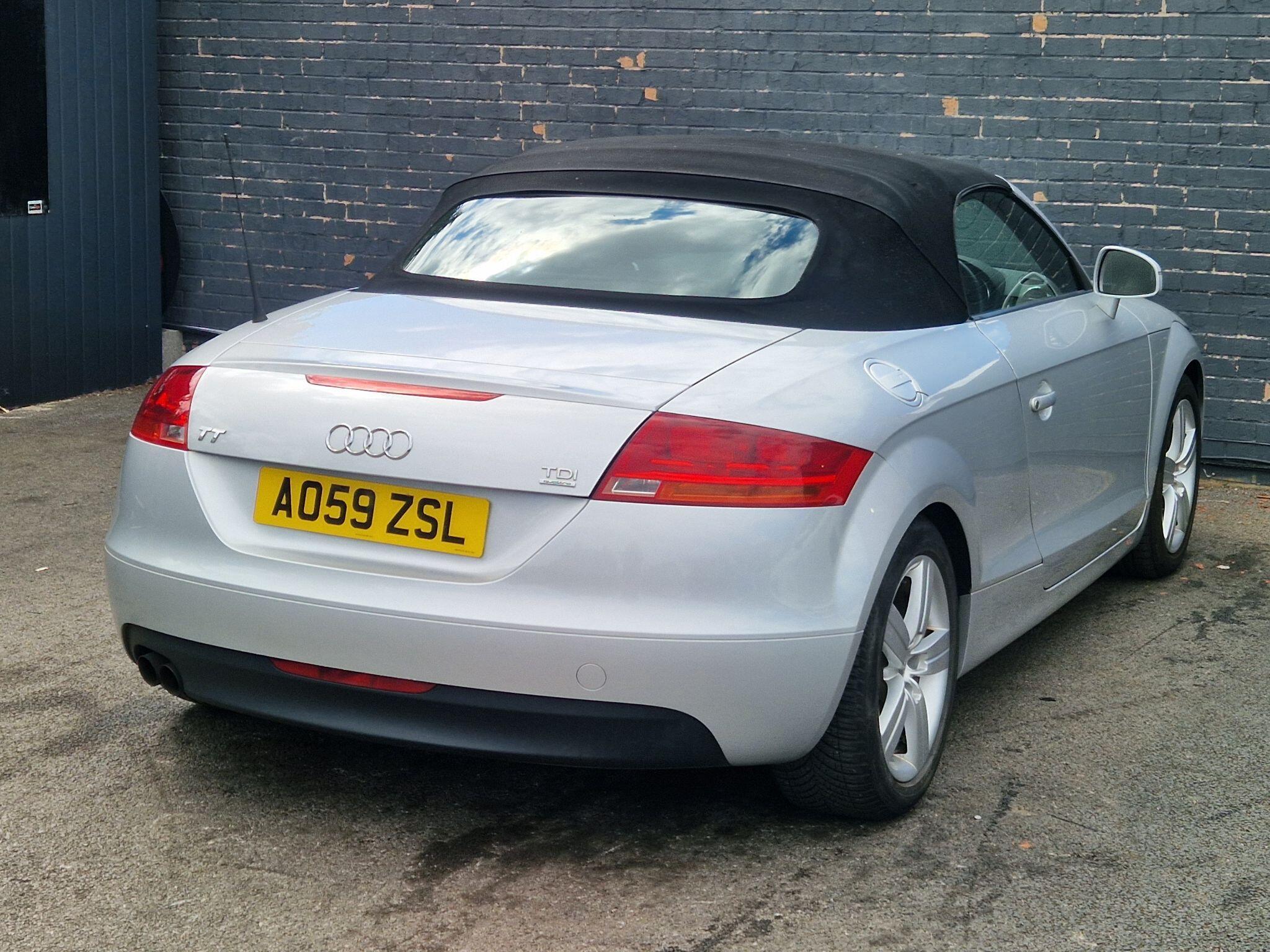 Audi TT - Image 10