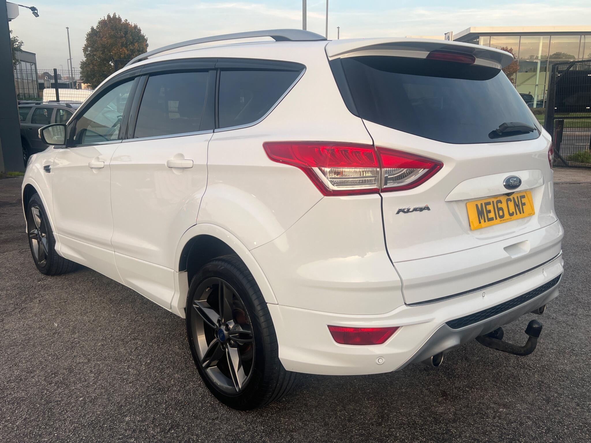 Ford Kuga - Image 6
