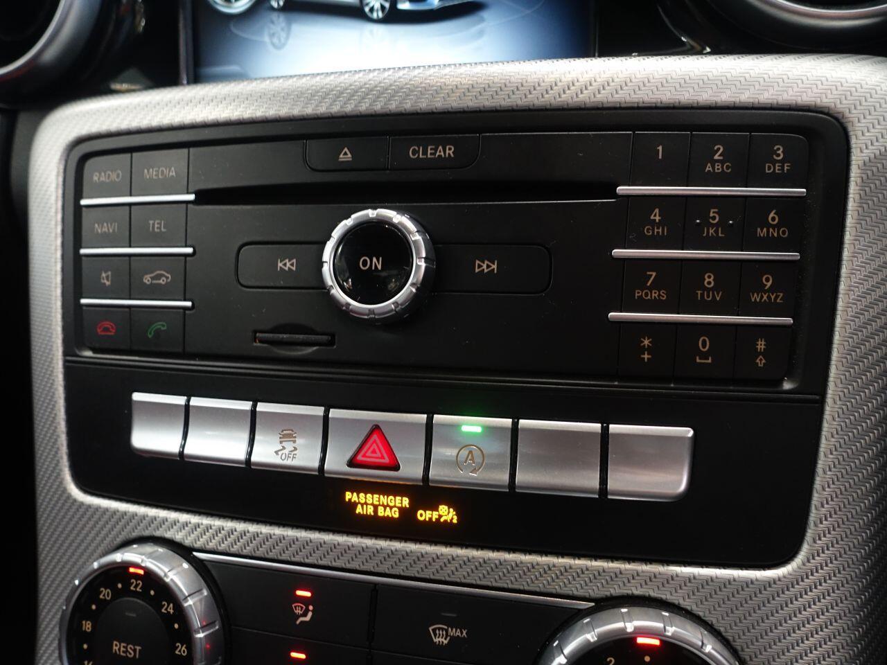 Mercedes SLC - Image 28