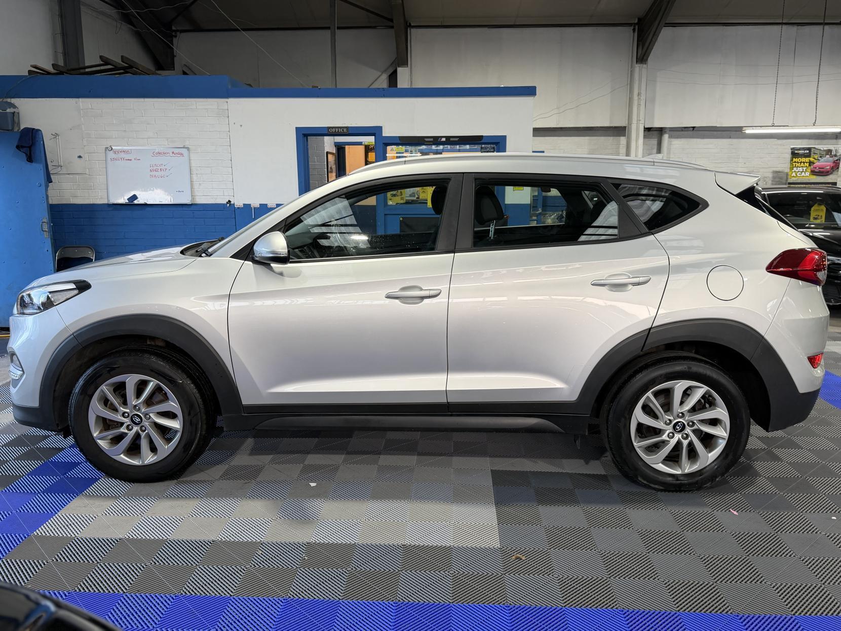 Hyundai Tucson - Image 2