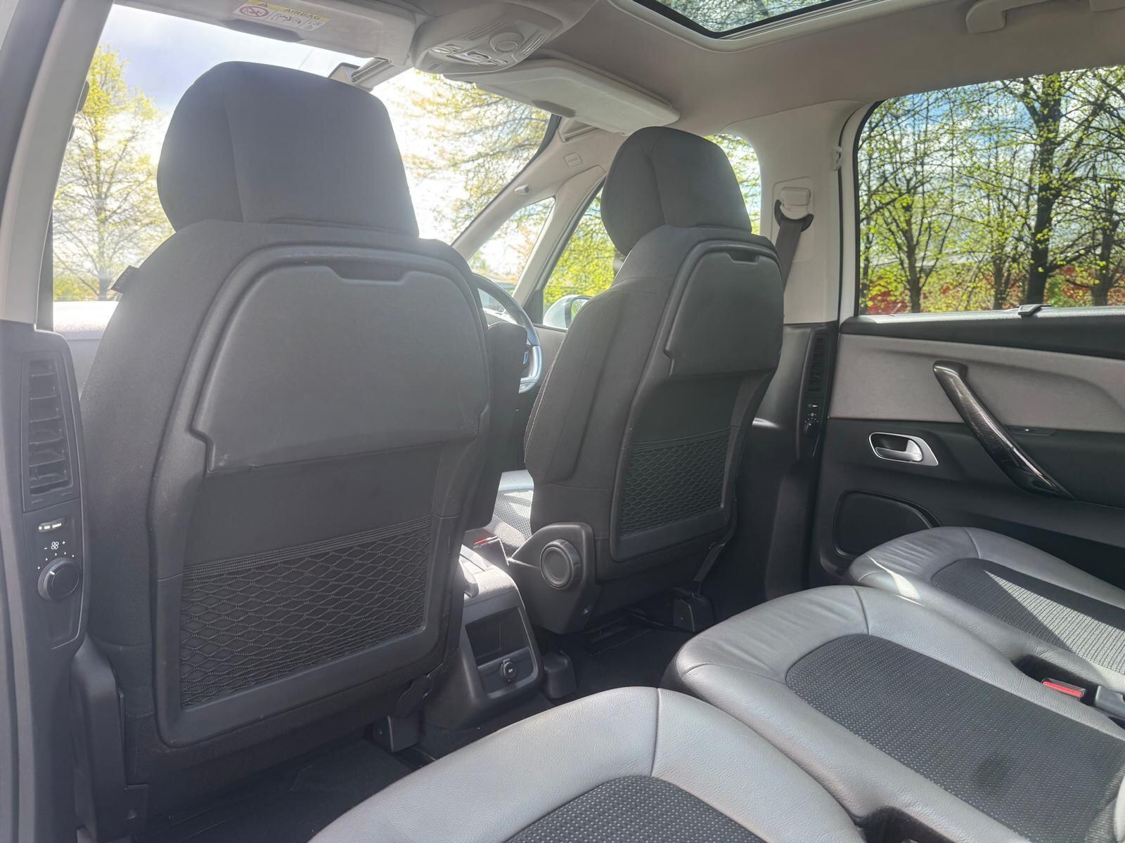 Citroen C4 Picasso - Image 25