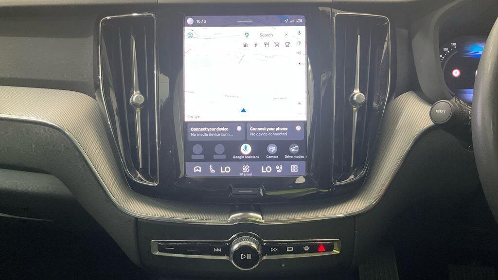 Volvo XC60 - Image 10