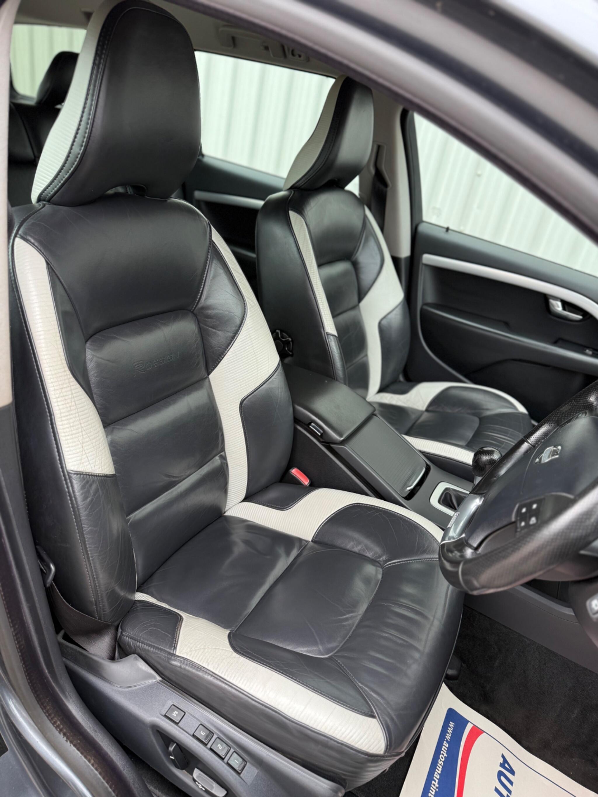 Volvo V70 - Image 19