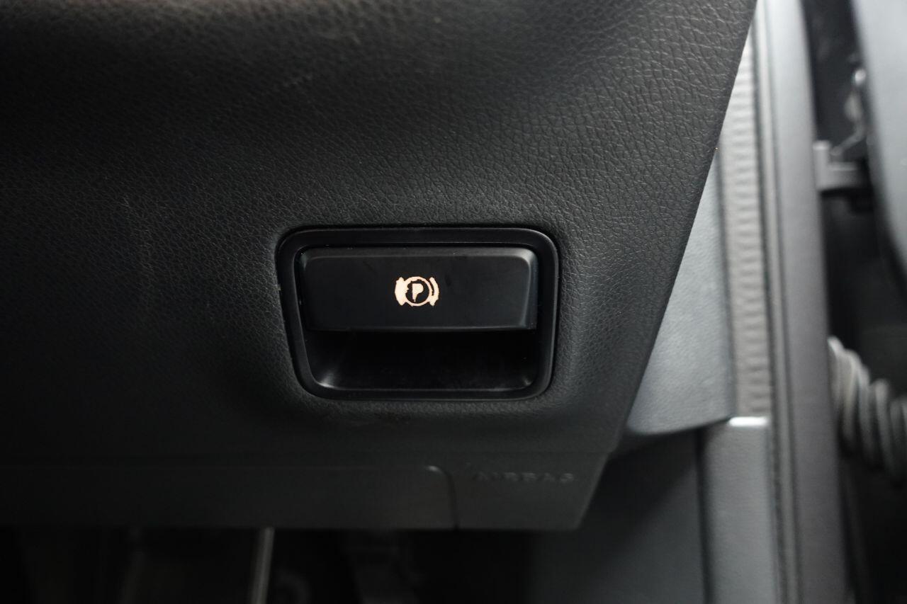 Mercedes-benz GLA - Image 51