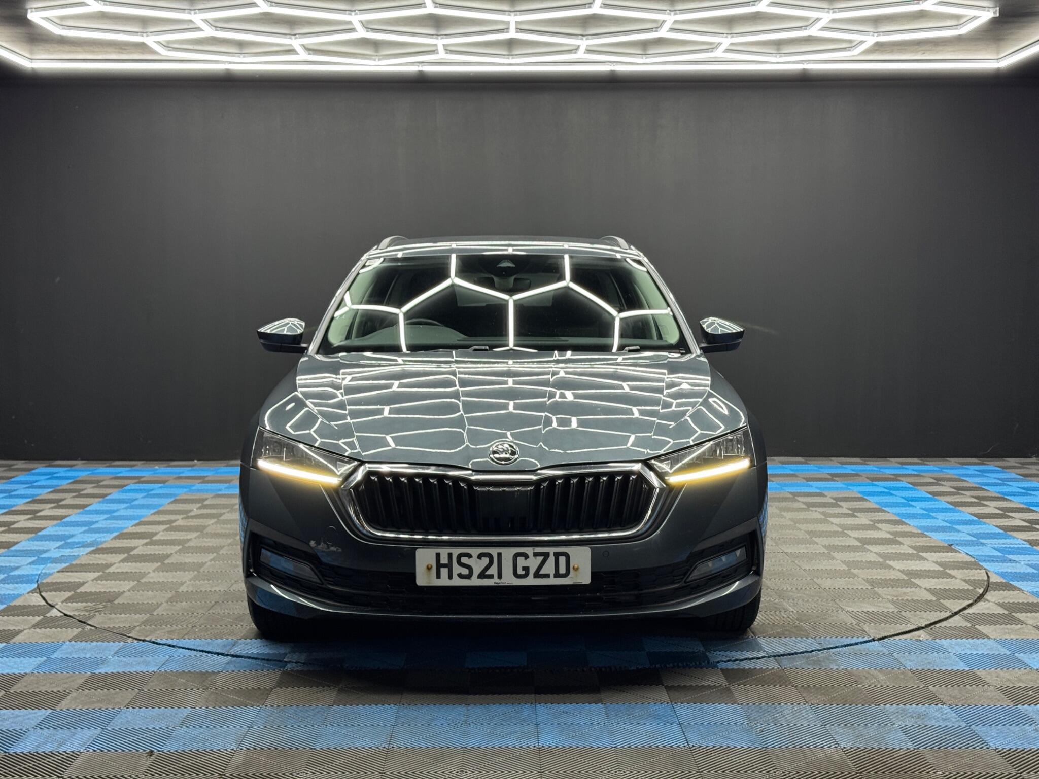 Skoda Octavia - Image 2