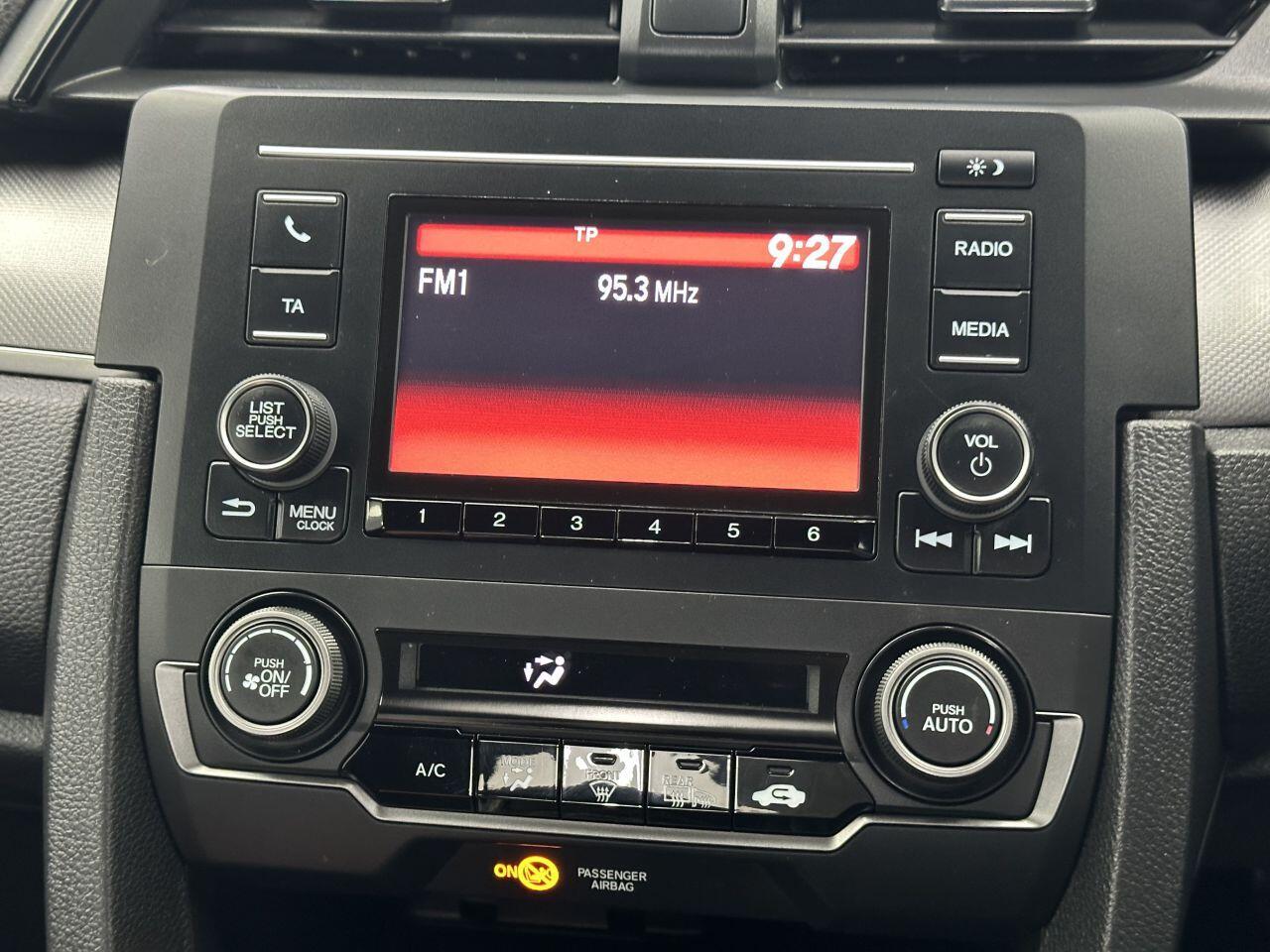 Honda Civic - Image 25